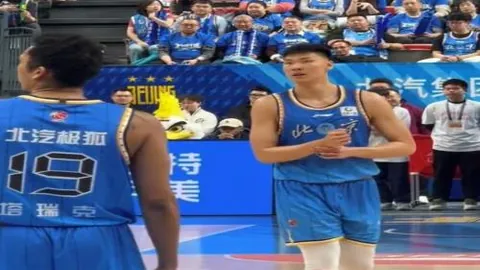 塞鸟亮相首秀失踪，恩家德乌红牌在身，成都蓉城客场与10人国安战平！