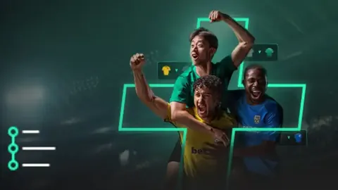 中国选手在雪联世界杯北大湖站女子空中技巧项目中夺得冠亚军全满贯